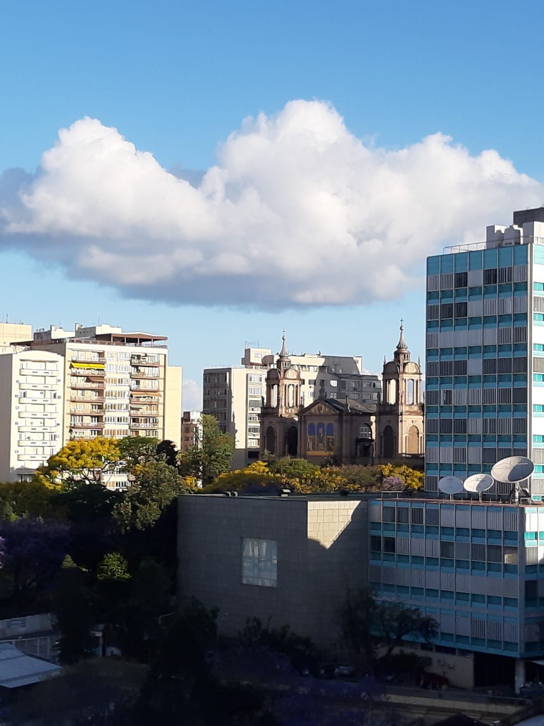 BAIXOU! MARAVILHOSO APARTAMENTO NA RUA DOS ANDRADAS, CENTRO HISTÓRICO. DE R$ 549.000 PARA R$ 517.000. — foto 2