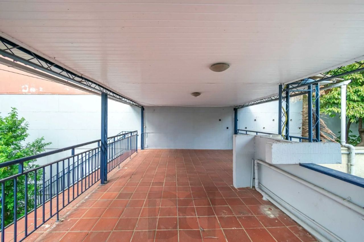 Predio Comercial com 1000m², 5 vagas, no bairro Higienópolis em Porto Alegre para Alugar — foto 31