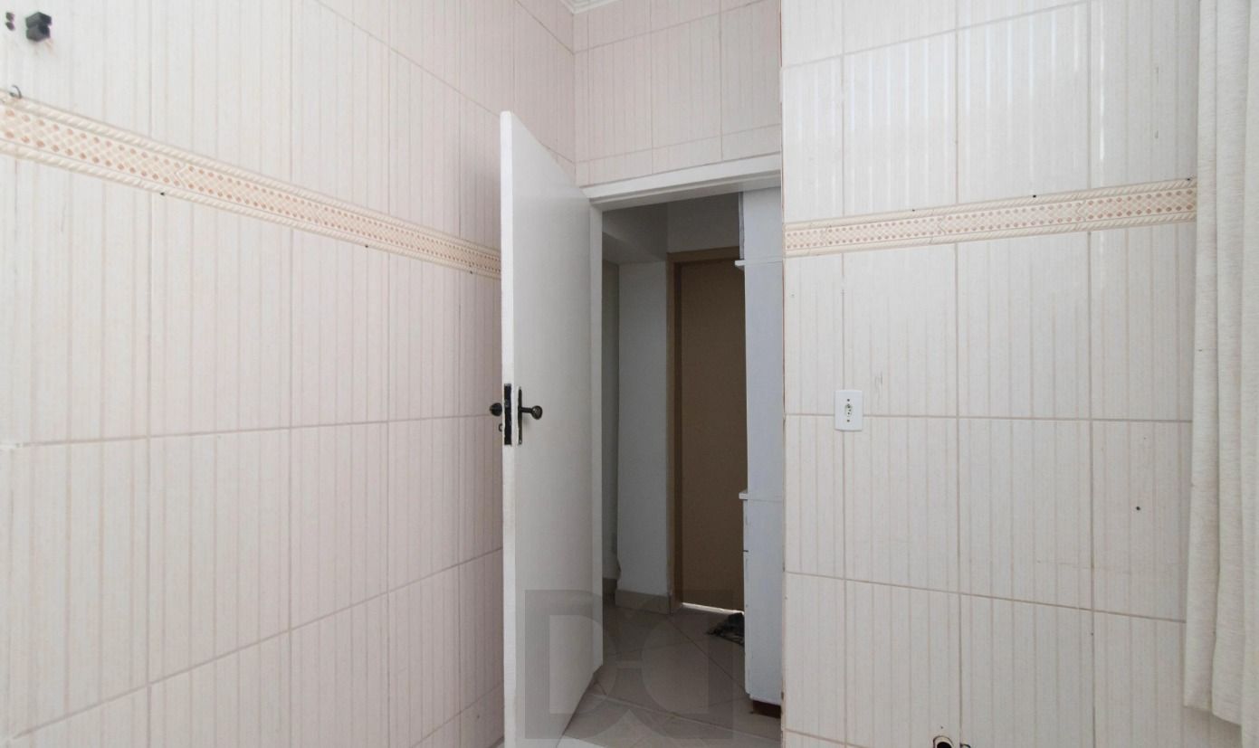 Apartamento no Centro com 121m² DESOCUPADO — foto 17