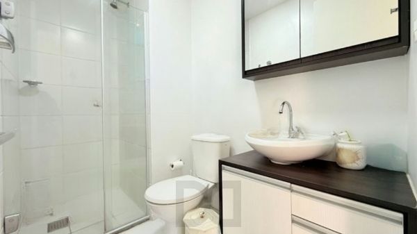 Apartamento de 2 dormitórios vaga e infra no bairro Camaquã — foto 11