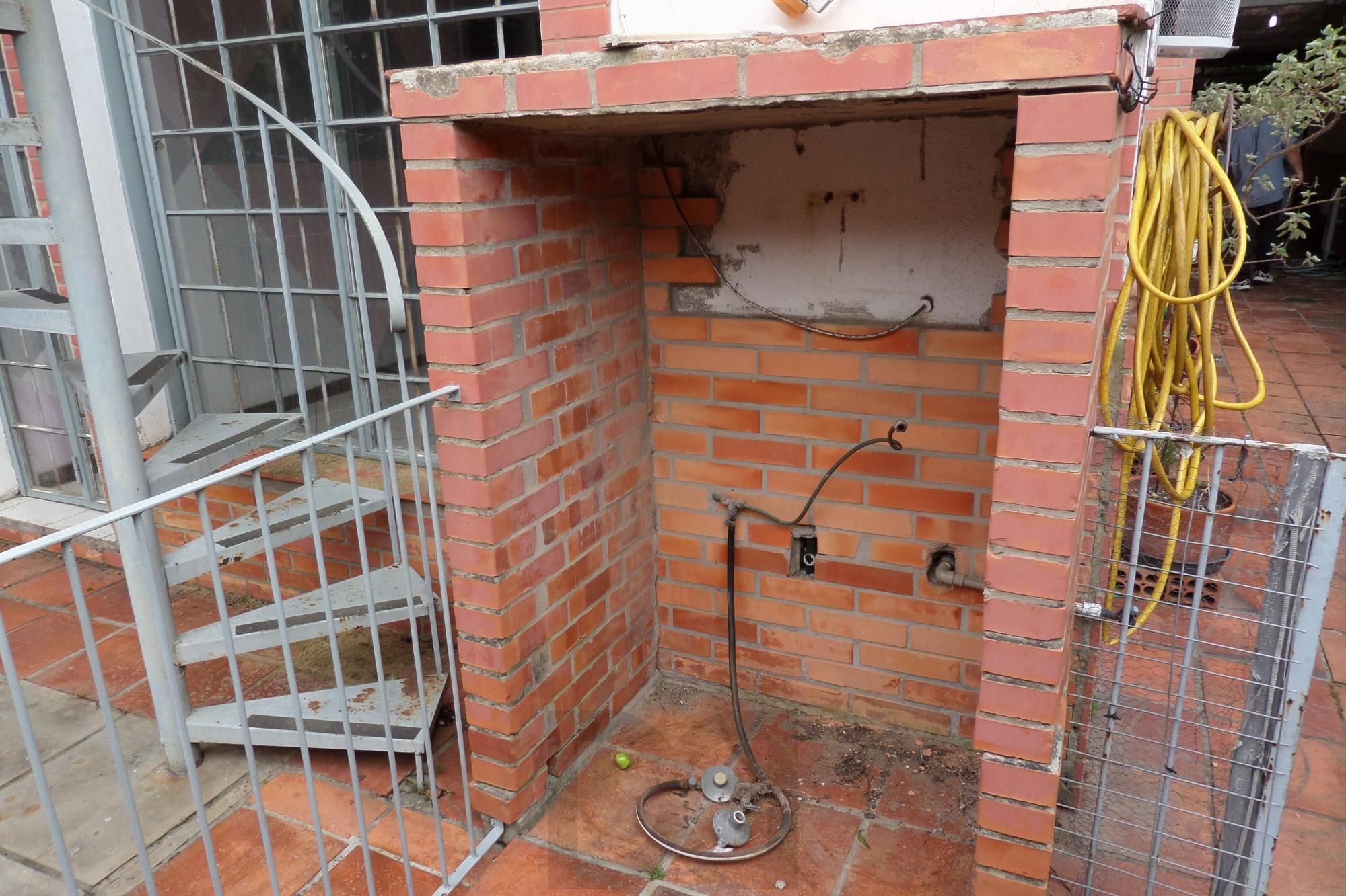 Casa no bairro Ipanema de 3 dormitórios e 2 vagas DESOCUPADA — foto 54