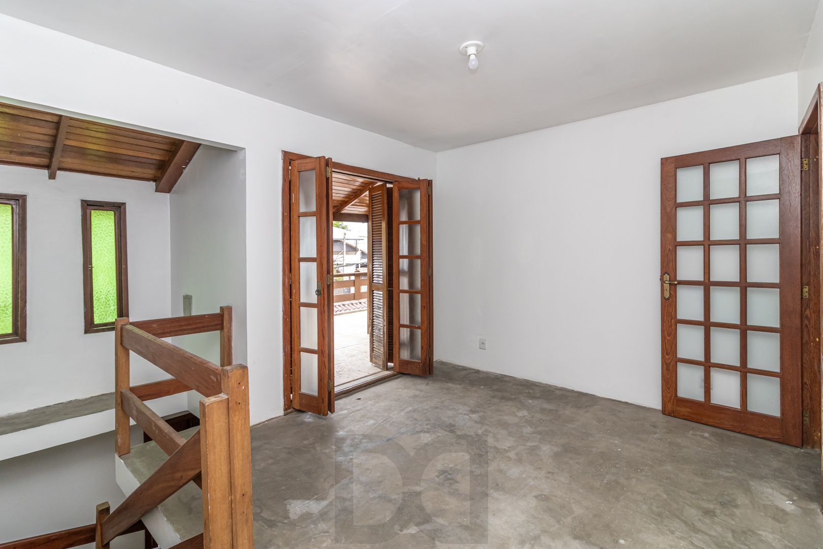 Casa no bairro Sarandi com 4 dormitórios e 4 vagas — foto 4