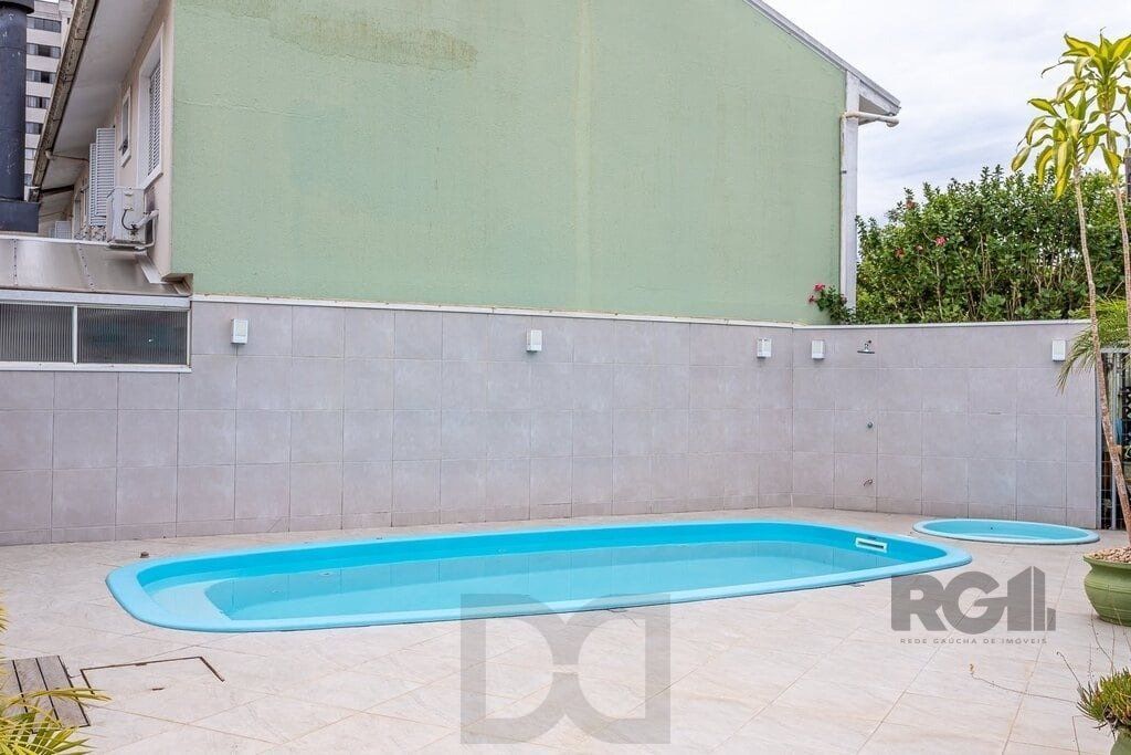 Casa em condomínio no Sarandi de 2d vaga e infra — foto 27