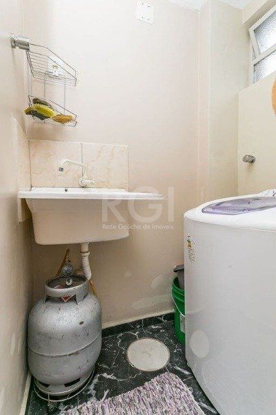 Apartamento no bairro Vila Ipiranga de 2 dormitórios e 2 vagas DESOCUPADO — foto 16