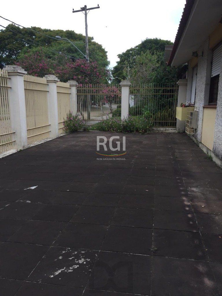Casa para Venda - 340m², 4 dormitórios, sendo 2 suites, 3 vagas - Jardim Lindóia — foto 7