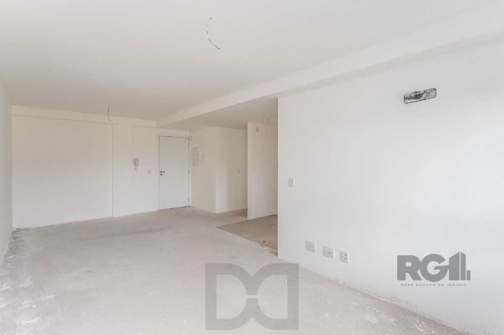 Apartamento de 2 dormitórios e 2 vagas NOVO desocupado — foto 4