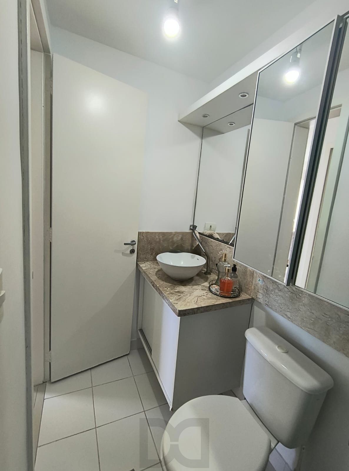 Lindo Apartamento 2 dorm. em Condomínio com Infraestrutura — foto 21