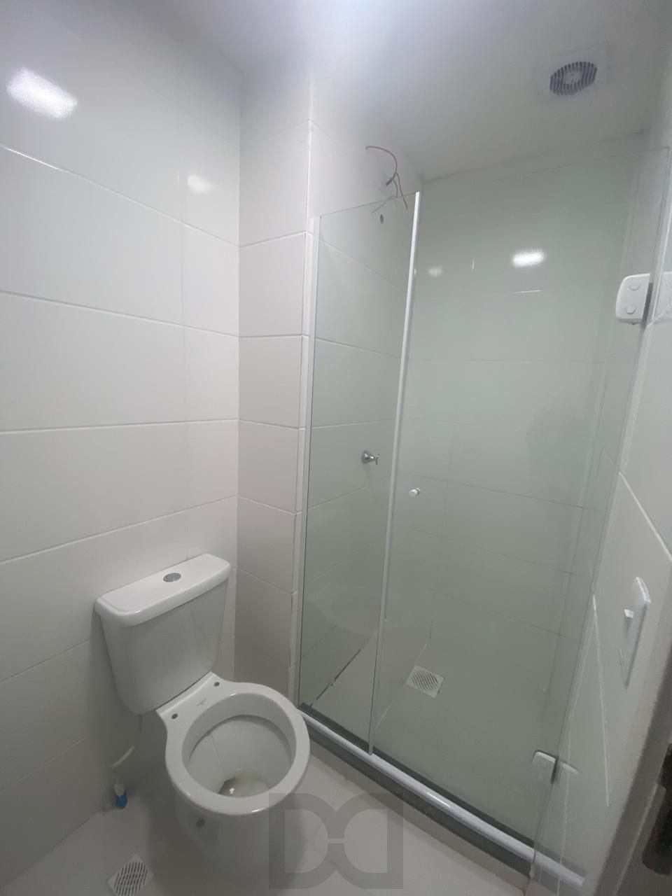 Apartamento no bairro Tristeza de 2 dormitórios e vaga DESOCUPADO — foto 13