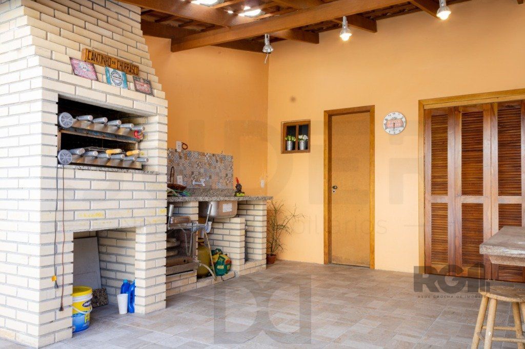 Casa para Venda 3 dormitórios no Partenon — foto 3