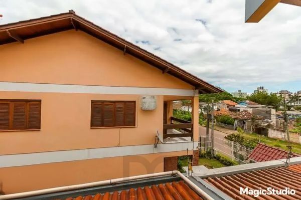 Casa sobrado a Venda de 5 Quartos, 1 Suite e 4 Vagas de Garagem com 235M²privt. — foto 5