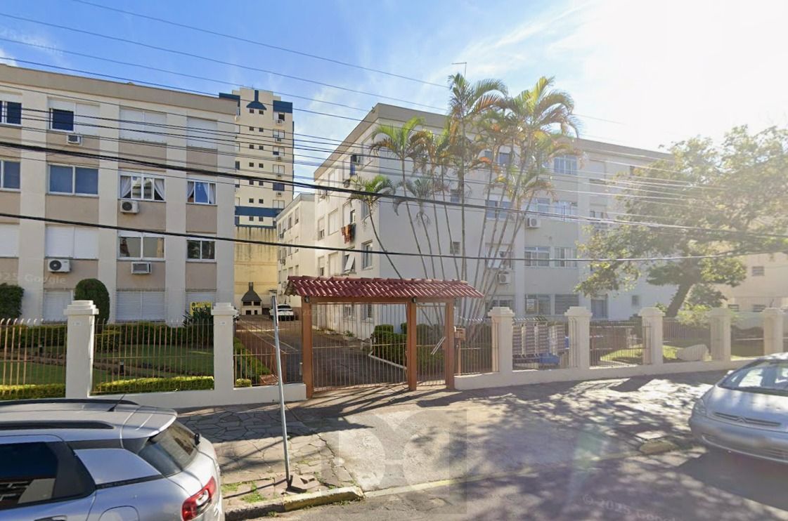 Apartamento no Passo D'Areia térreo de 2 dormitórios - Desocupado — foto 1