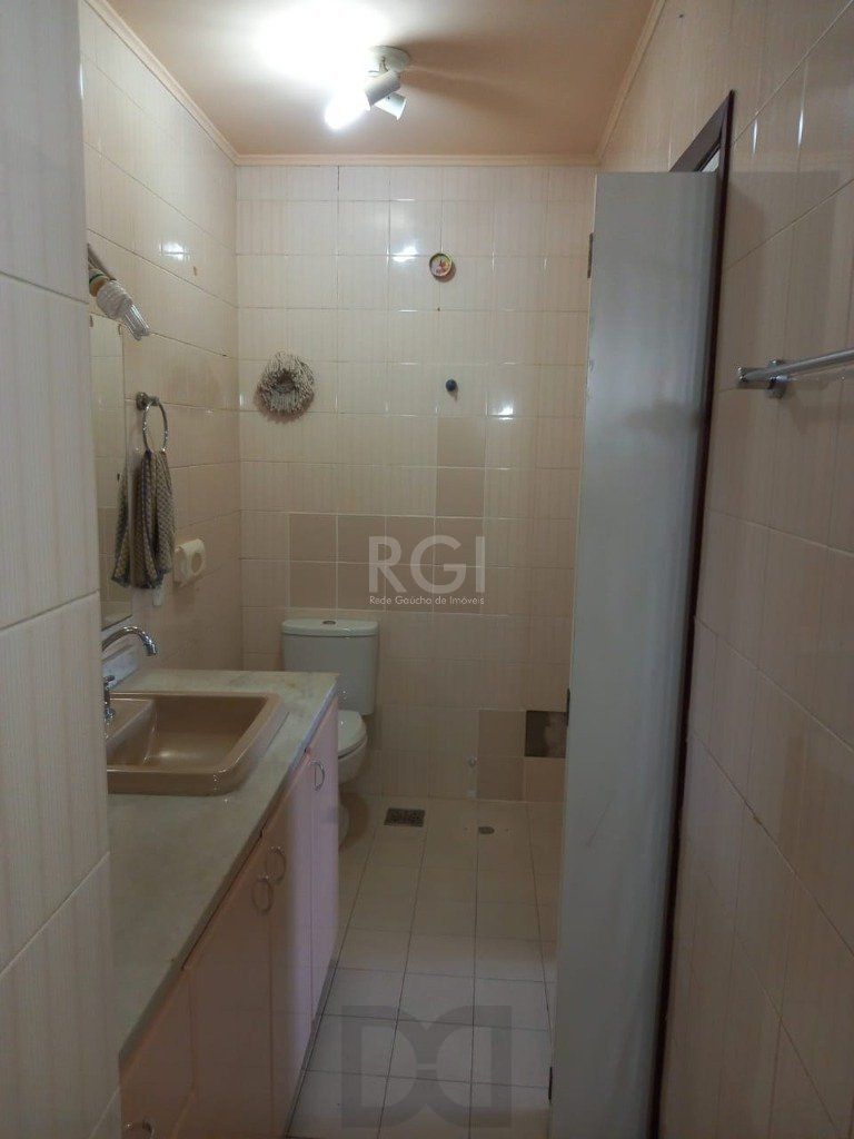 Casa para Venda de 3 dormitórios 6 vagas no bairro Chácara das Pedras — foto 18