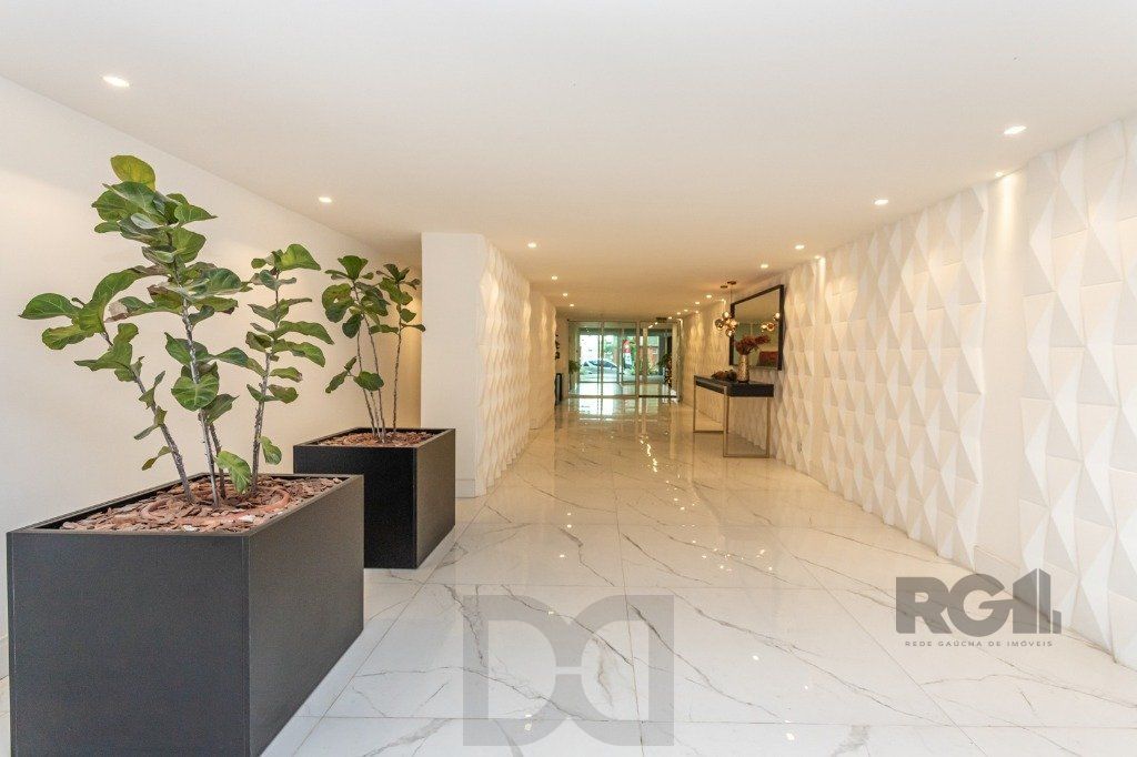 Apartamento de 2 dormitórios e 2 vagas NOVO desocupado — foto 49