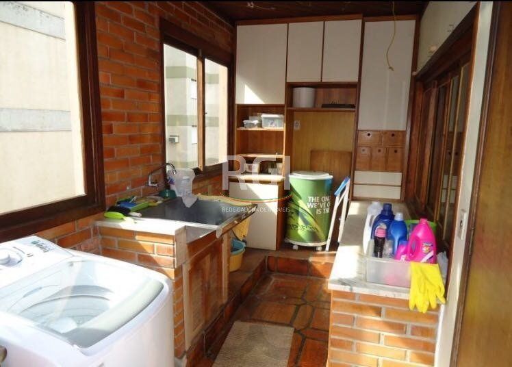 Cobertura para Venda - 255.99m², 5 dormitórios, sendo 1 suites, 2 vagas - Menino Deus — foto 19