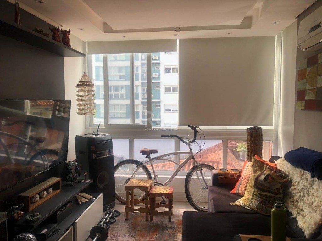 Apartamento para Venda - 60.41m², 2 dormitórios, sendo 1 suites, 1 vaga - Tristeza — foto 2