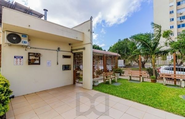 Apartamento no Sarandi de 2 dormitórios e vaga semi mobiliado DESOCUPADO — foto 17