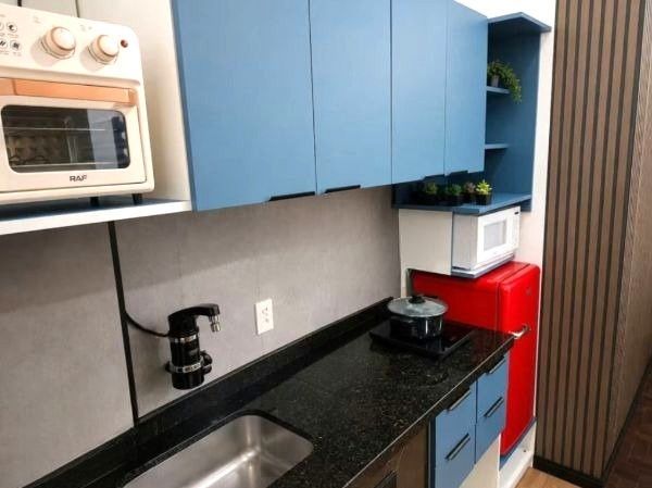 Apartamento JK na Cidade Baixa reformado andar alto — foto 6