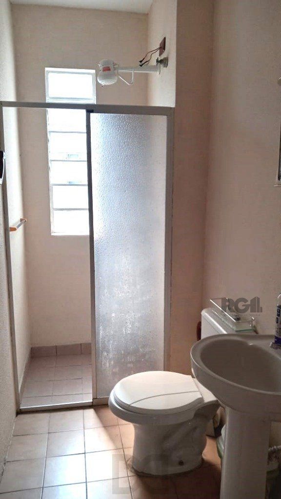 Apartamento de 2 dormitórios no Partenon DESOCUPADO — foto 11