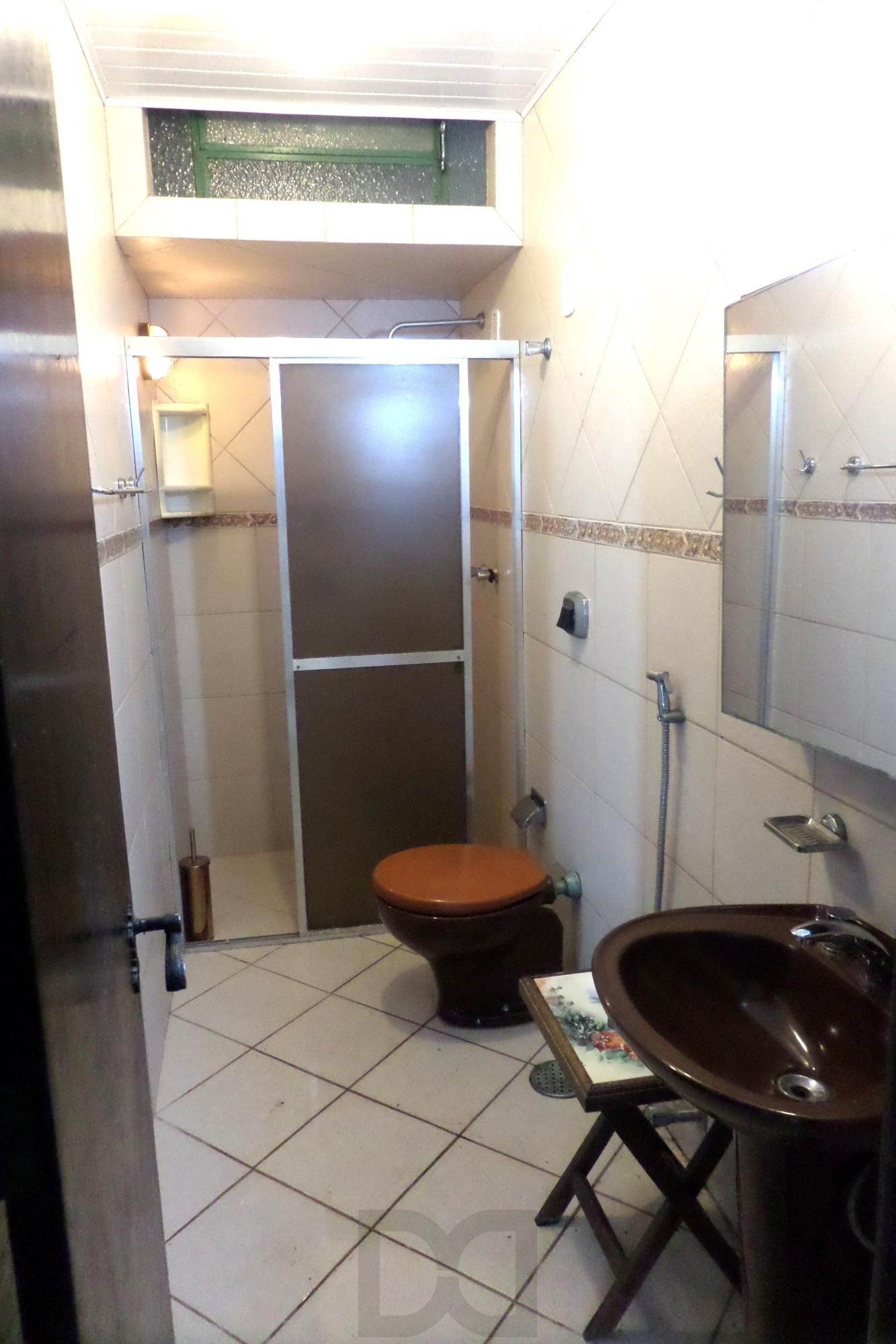 Casa no bairro Ipanema de 3 dormitórios e 2 vagas DESOCUPADA — foto 18
