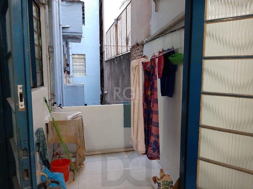 Apartamento no Centro de 2 dormitórios — foto 8