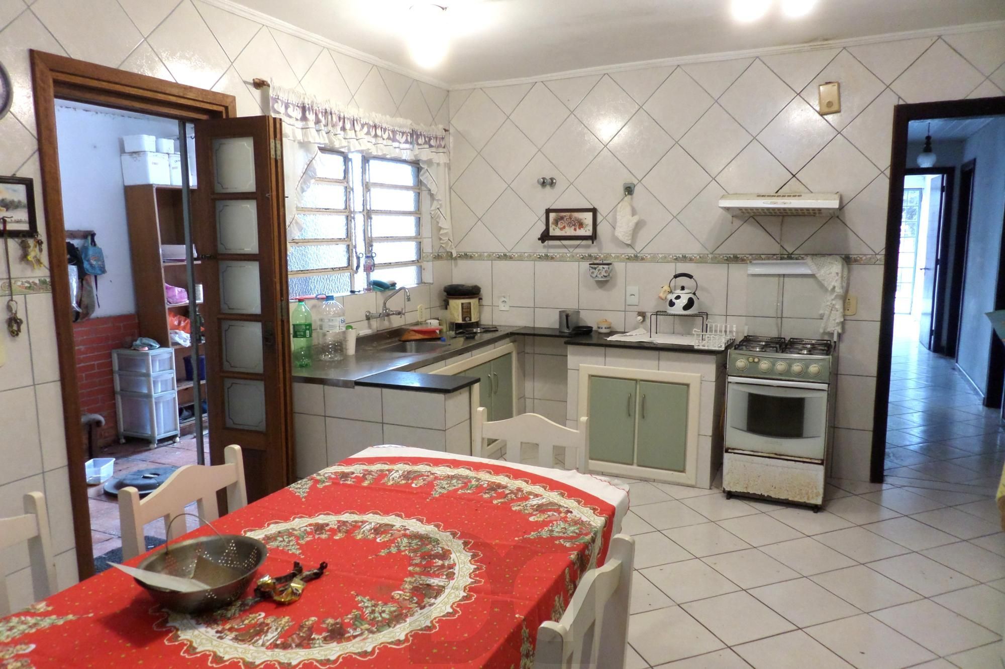 Casa no bairro Ipanema de 3 dormitórios e 2 vagas DESOCUPADA — foto 36