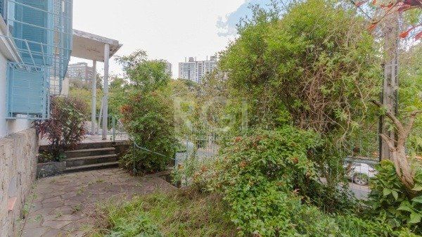 Casa de 3 dormitórios, 2 vagas - Petrópolis — foto 4