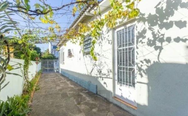 Casa no bairro Jardim Itú com edícula e 3 vagas — foto 22
