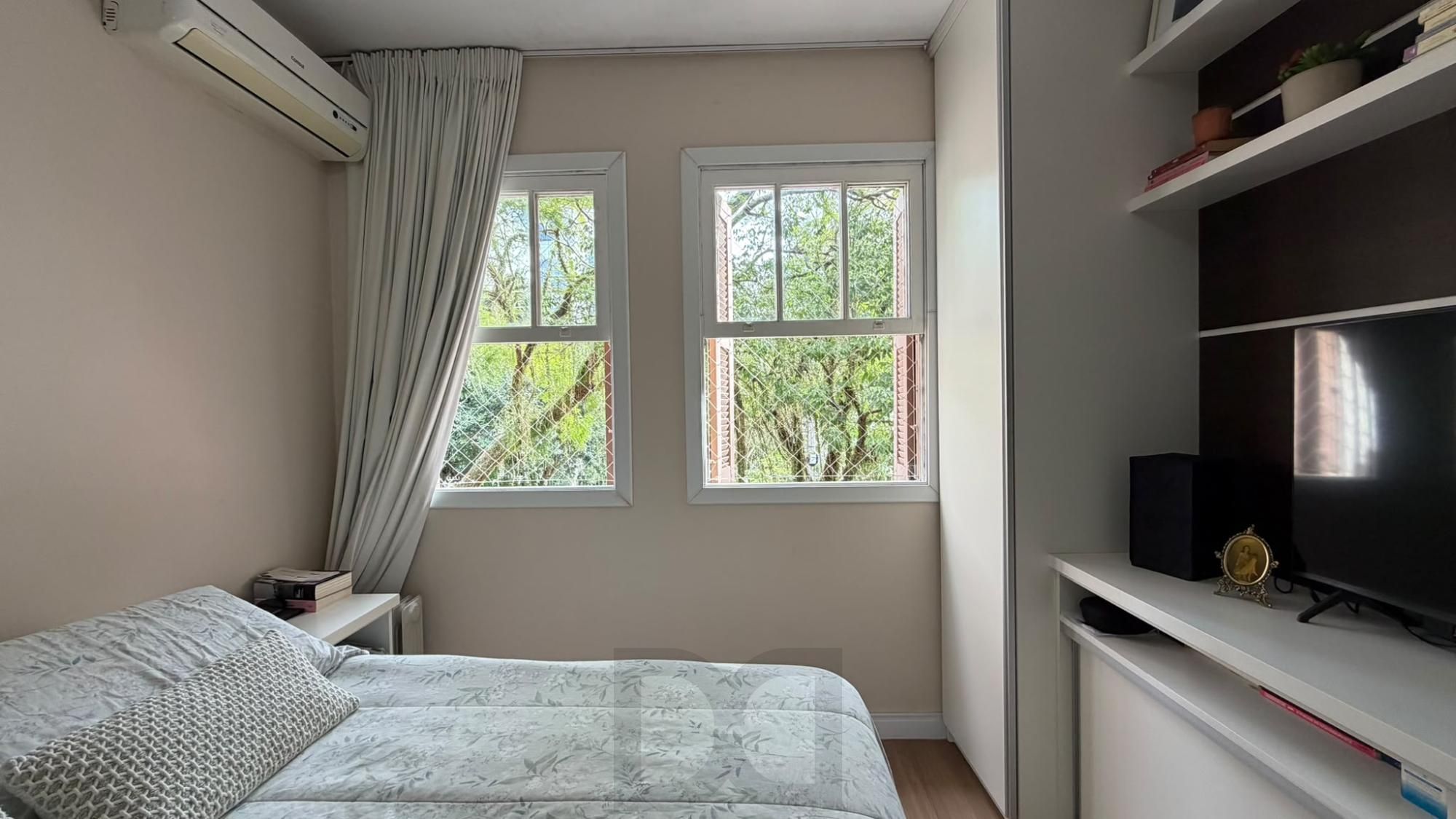 Apartamento no bairro Petrópolis de 2 dormitórios — foto 15