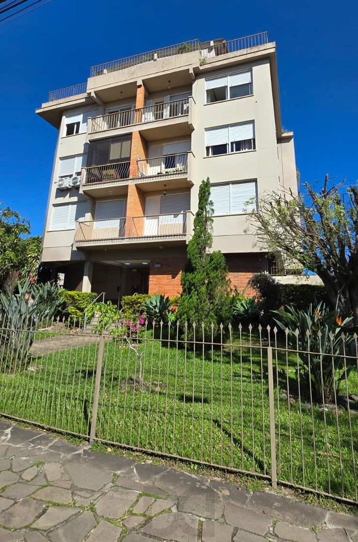 Apartamento no Passo D'areia de 1 dormitório e vaga DESOCUPADO — foto 1