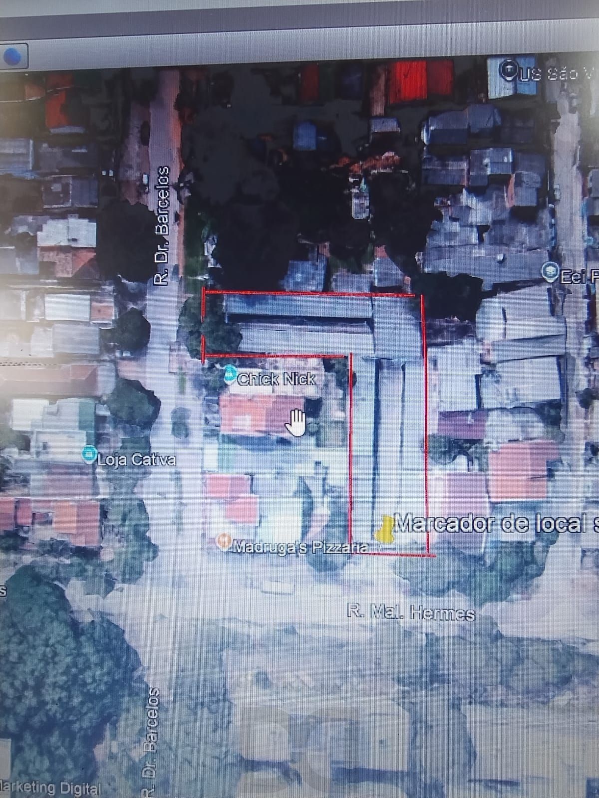 terreno com 1.354,80 metros ótimo para comercial onde funciona um grande estacionamento. ou para empreendimento residencial — foto 1