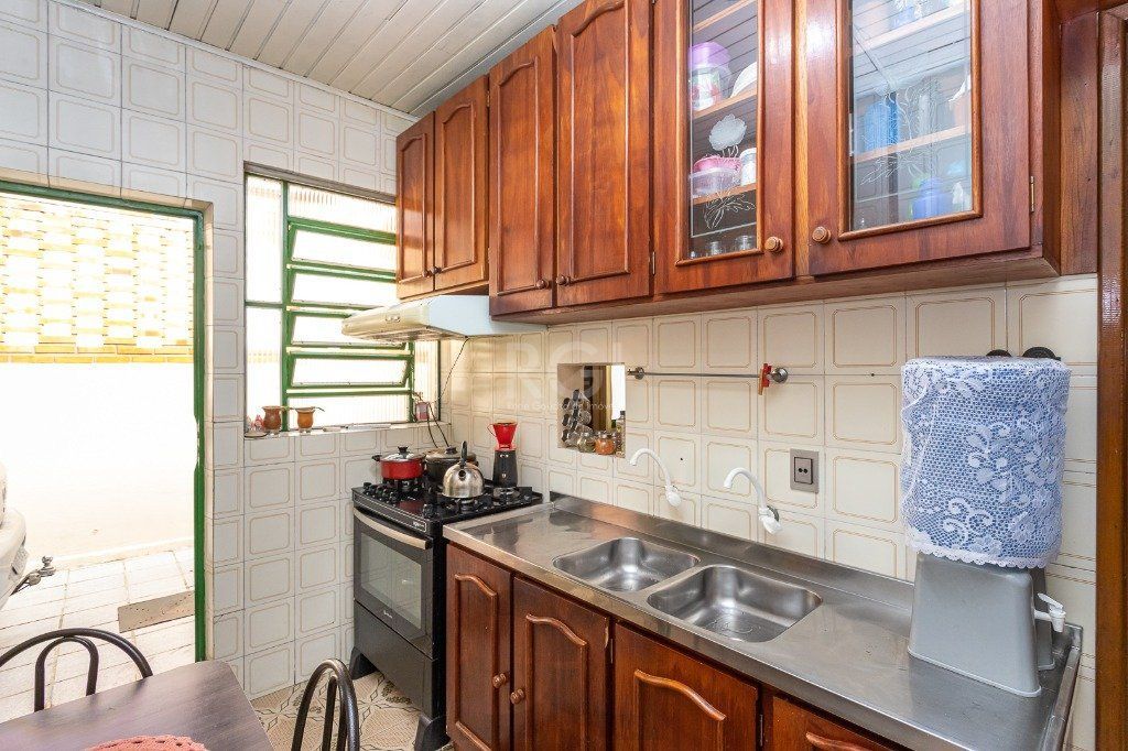 Casa para Venda - 143.32m², 3 dormitórios, sendo 1 suites, 5 vagas - Parque Santa Fé — foto 11