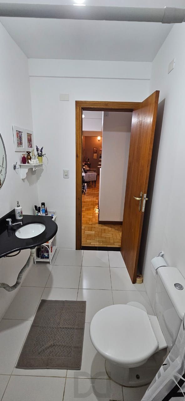 Apartamento no Centro de 1 dormitório semi mobiliado e REFORMADO — foto 16