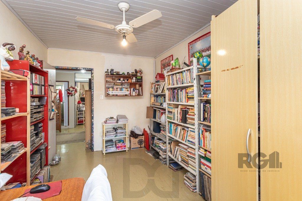 CASA COMERCIAL E RESIDENCIAL NO MIOLO DO BAIRRO SANTANA — foto 8