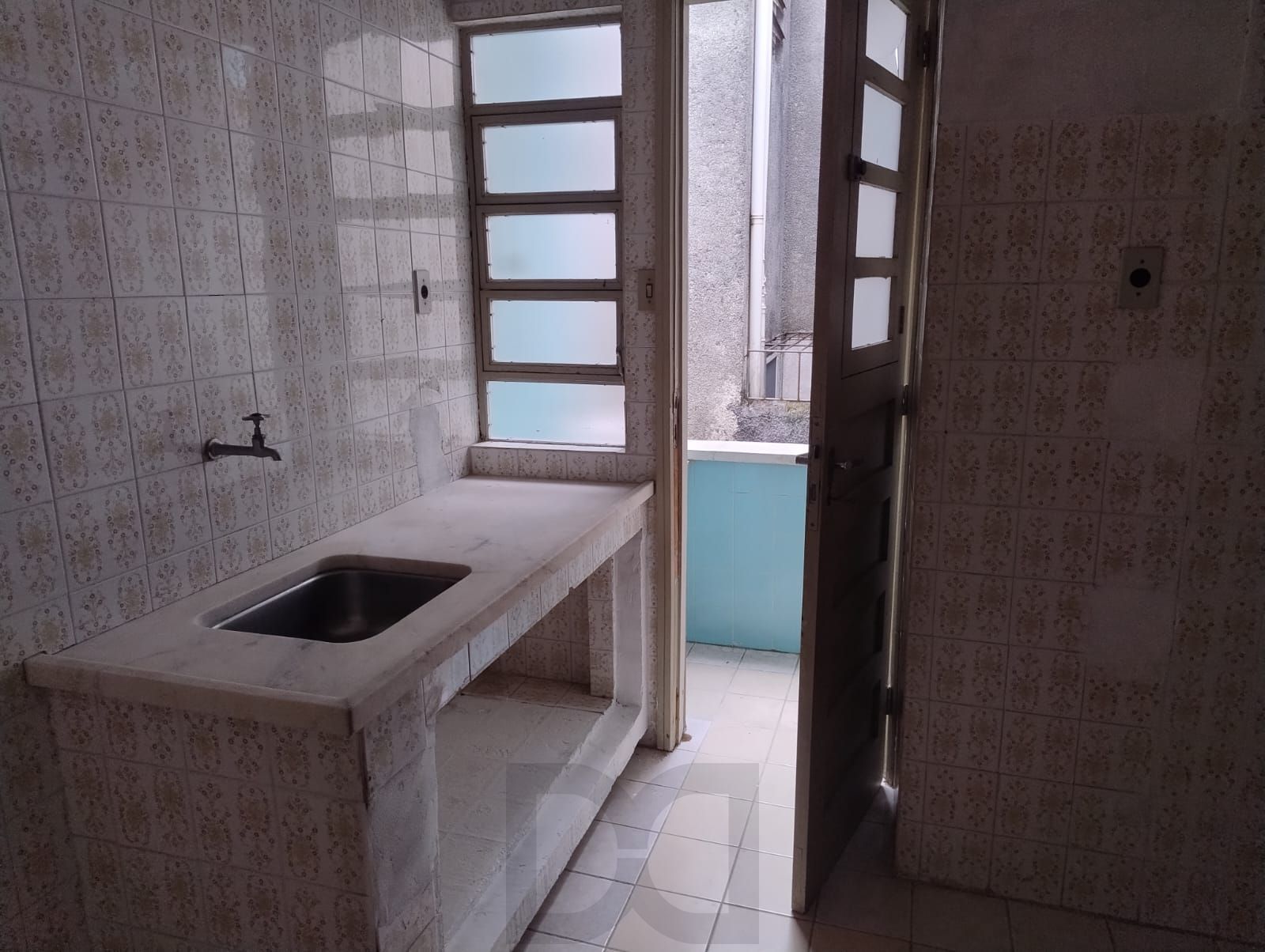 CASA MISTA COMERCIAL NO TÉRREO E RESIDENCIAL EM CIMA — foto 13