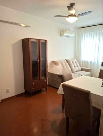 Apartamento no Centro de 1 dormitório vaga mobiliado DESOCUPADO — foto 2