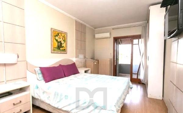 Casa sobrado no bairro Ecoville de 3 dormitórios e 4 vagas — foto 14