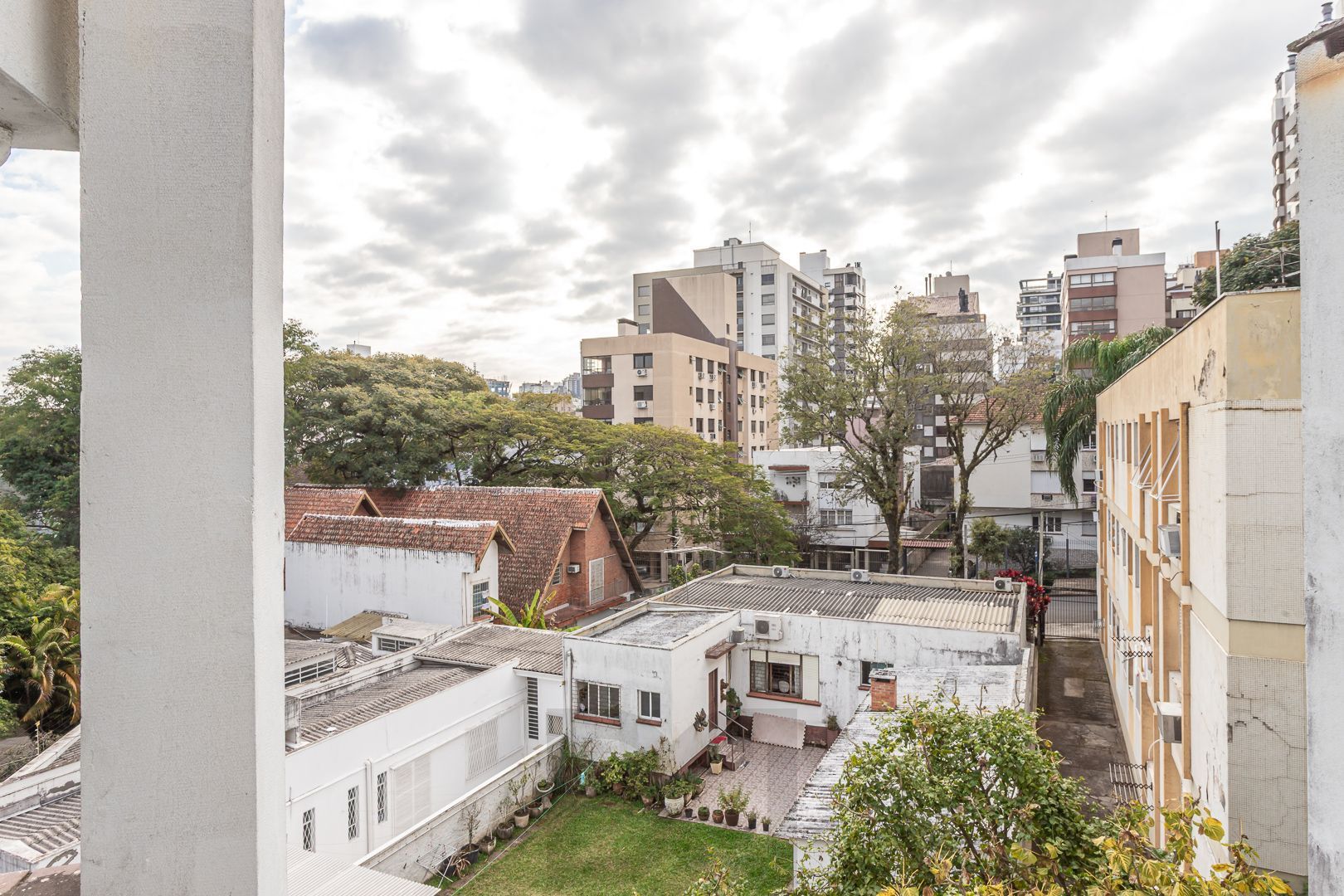Cobertura de Um Dormitório No coração do Petrópolis — foto 27