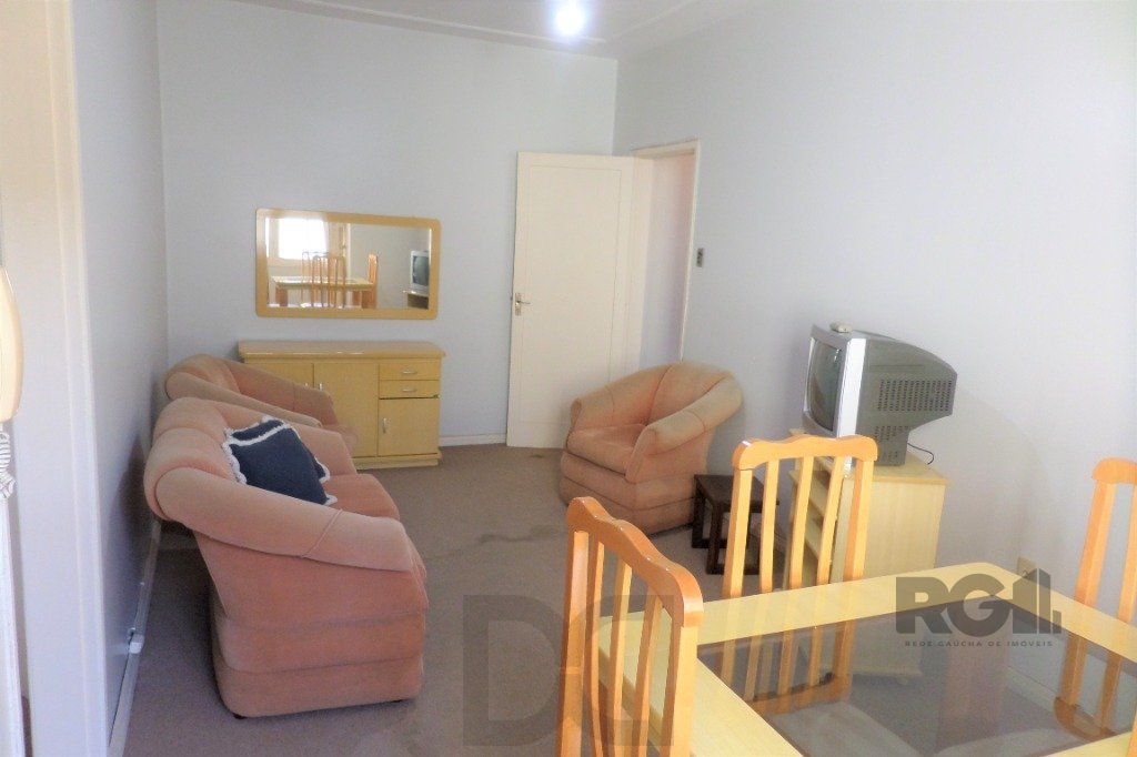Apartamento no bairro Santa Cecilia de 2 dormitórios DESOCUPADO — foto 4