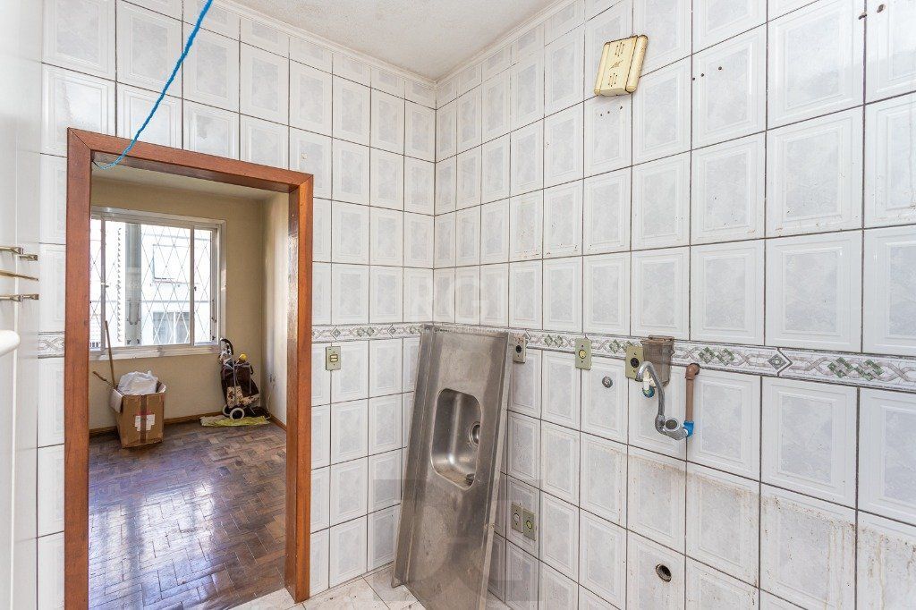 Apartamento para Venda - 46.25m², 2 dormitórios, Menino Deus — foto 18