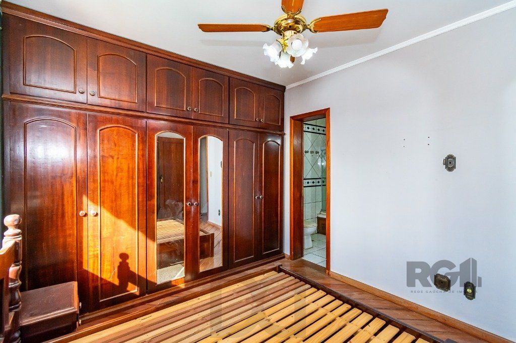 Casa sobrado na zona norte de 3 dormitórios 3 vagas e piscina — foto 21