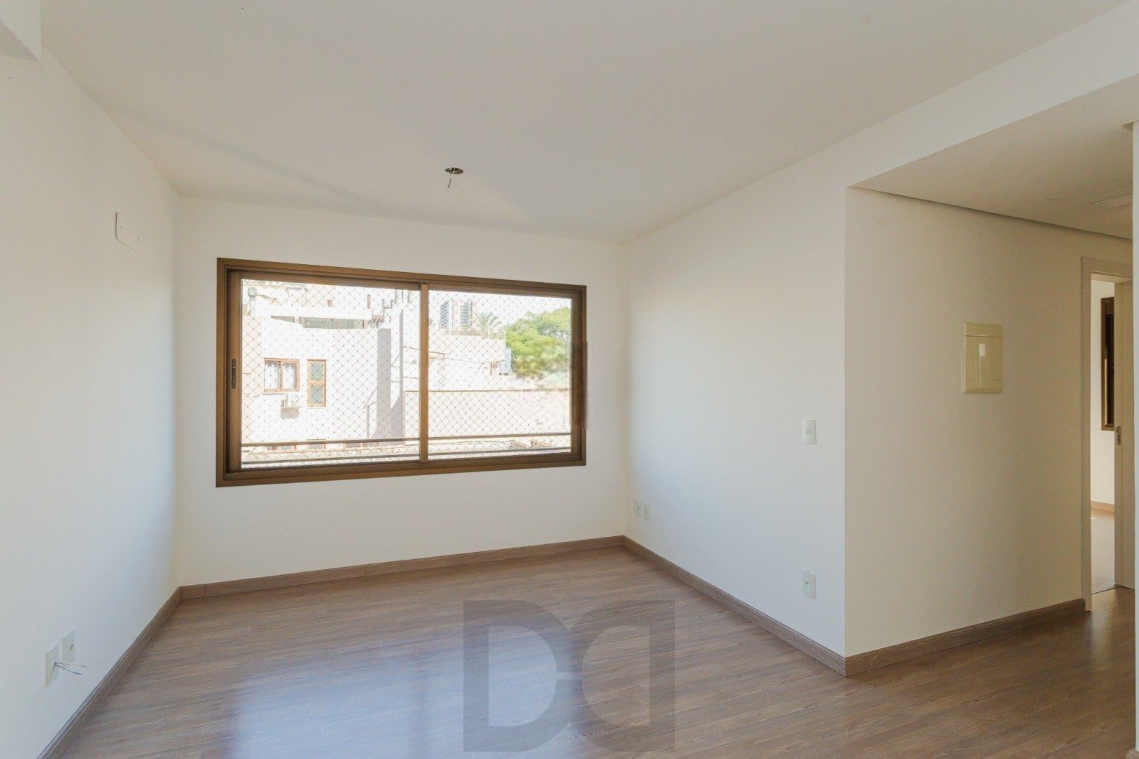 Apartamento 2 dormitórios, 1 suíte, 60m² privativos, 1 vaga coberta, no bairro Higienópolis. — foto 1