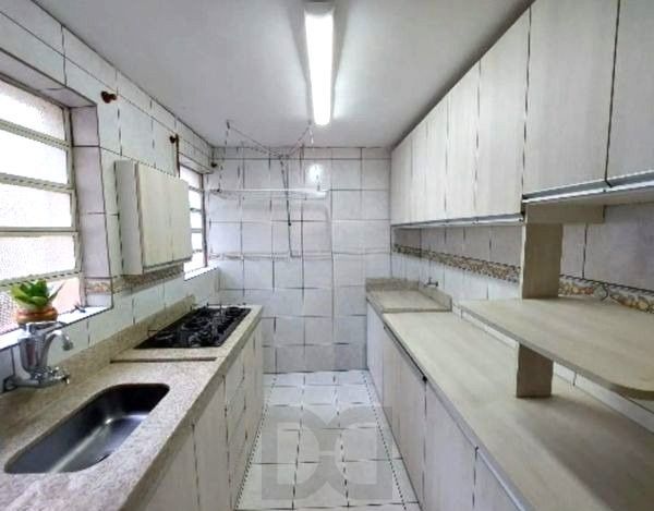 Apartamento no Menino Deus de 2 dormitórios e vaga DESOCUPADO — foto 8