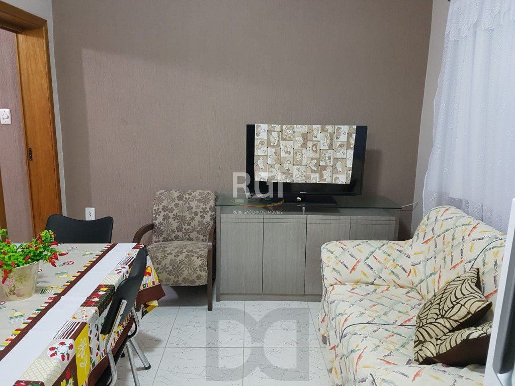 Casa de 3 dormitórios, vagas e pátio - Passo da Areia — foto 11