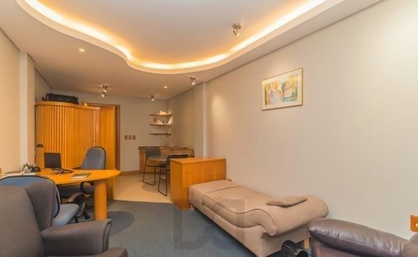 Sala comercial no bairro Petrópolis mobiliada — foto 10