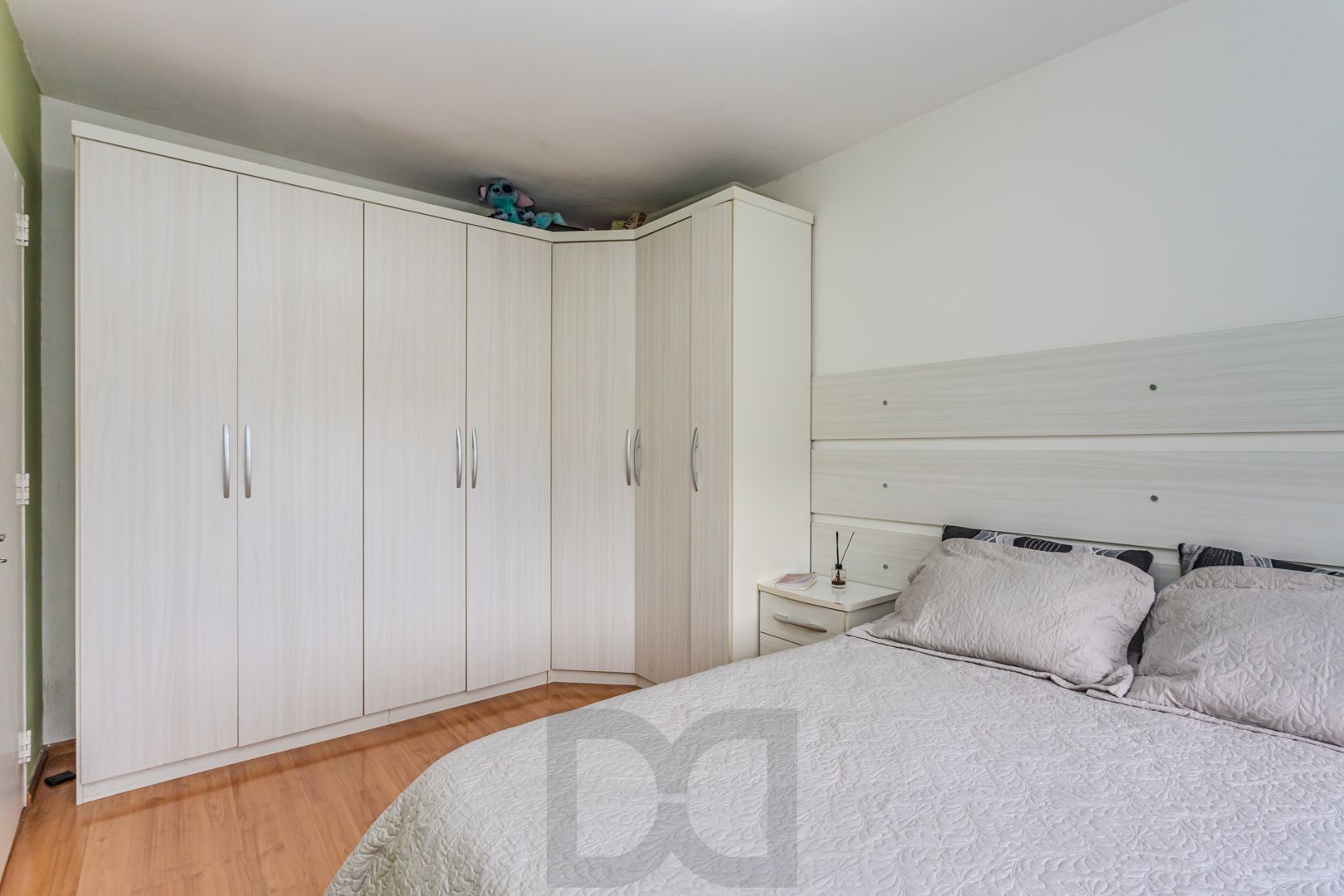 Apartamento de 2 dormitórios no bairro Cristal — foto 9