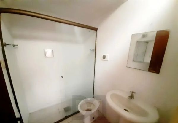 Apartamento no Petrópolis de 3 dormitórios e 2 vagas DESOCUPADO — foto 20