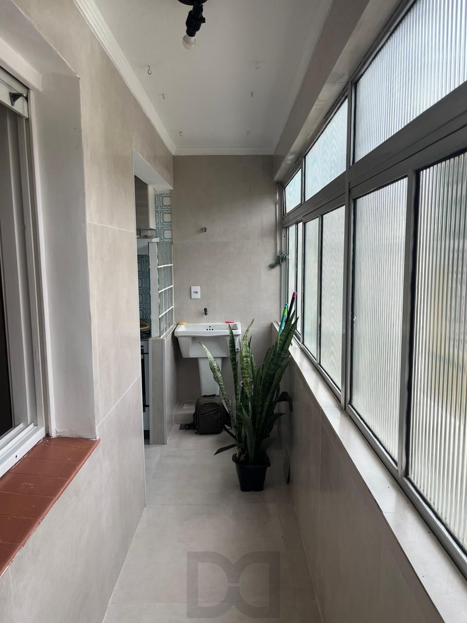 Apartamento no bairro Vila Ipiranga de 2 dormitórios e vaga DESOCUPADO — foto 22