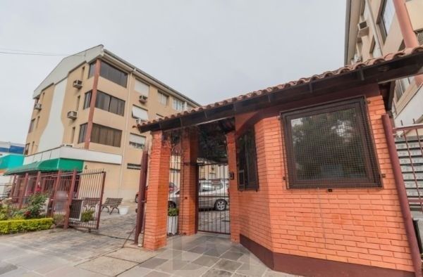 Apartamento no Sarandi de 2 dormitórios, mobiliado, 1 vaga — foto 1
