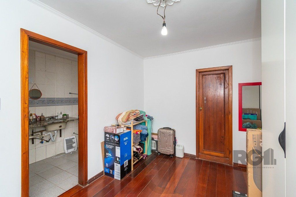Casa no Jardim Itu com 6 dormitórios e 2 vagas e piscina — foto 38
