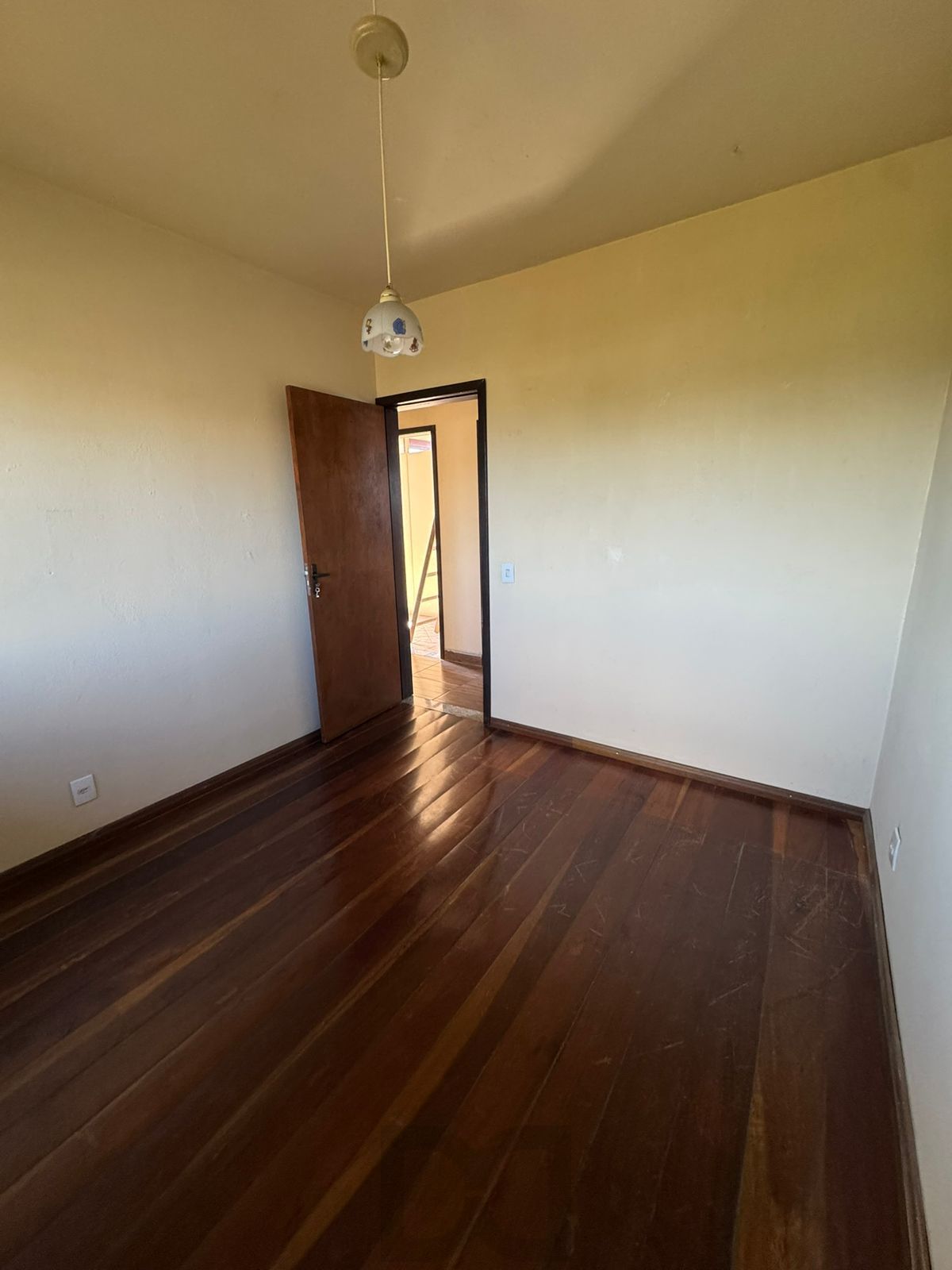 Casa 4 dorms à venda Avenida Manoel Elias, Porto Alegre. — foto 24